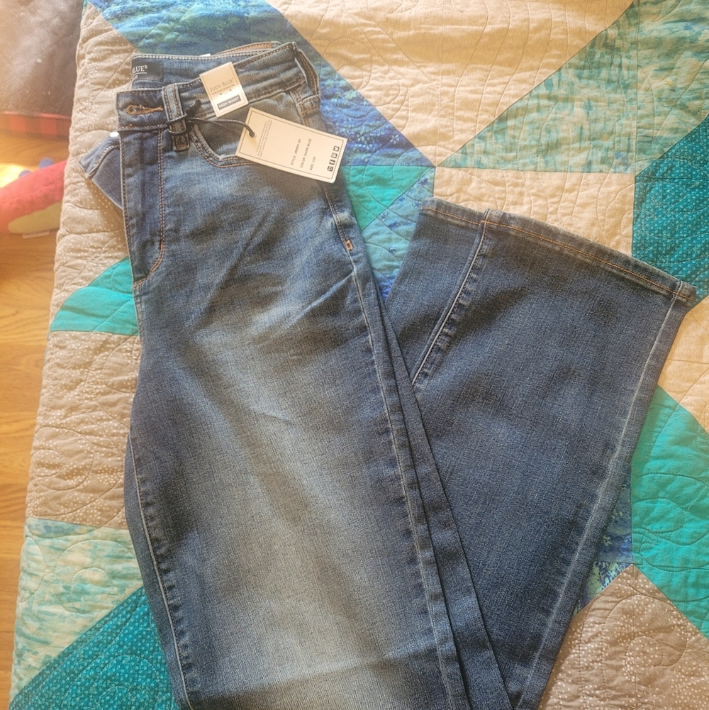 JudyBlue High-Rise Straight Jeans